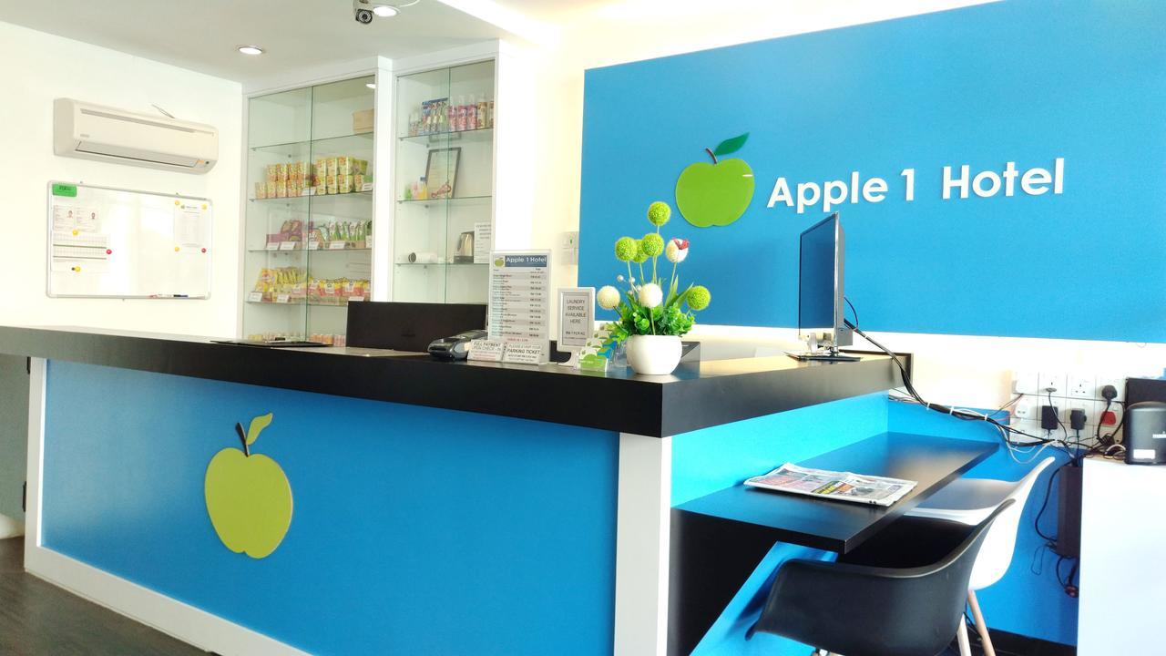 Apple 1 Hotel Budget Gelugor Bagian luar foto